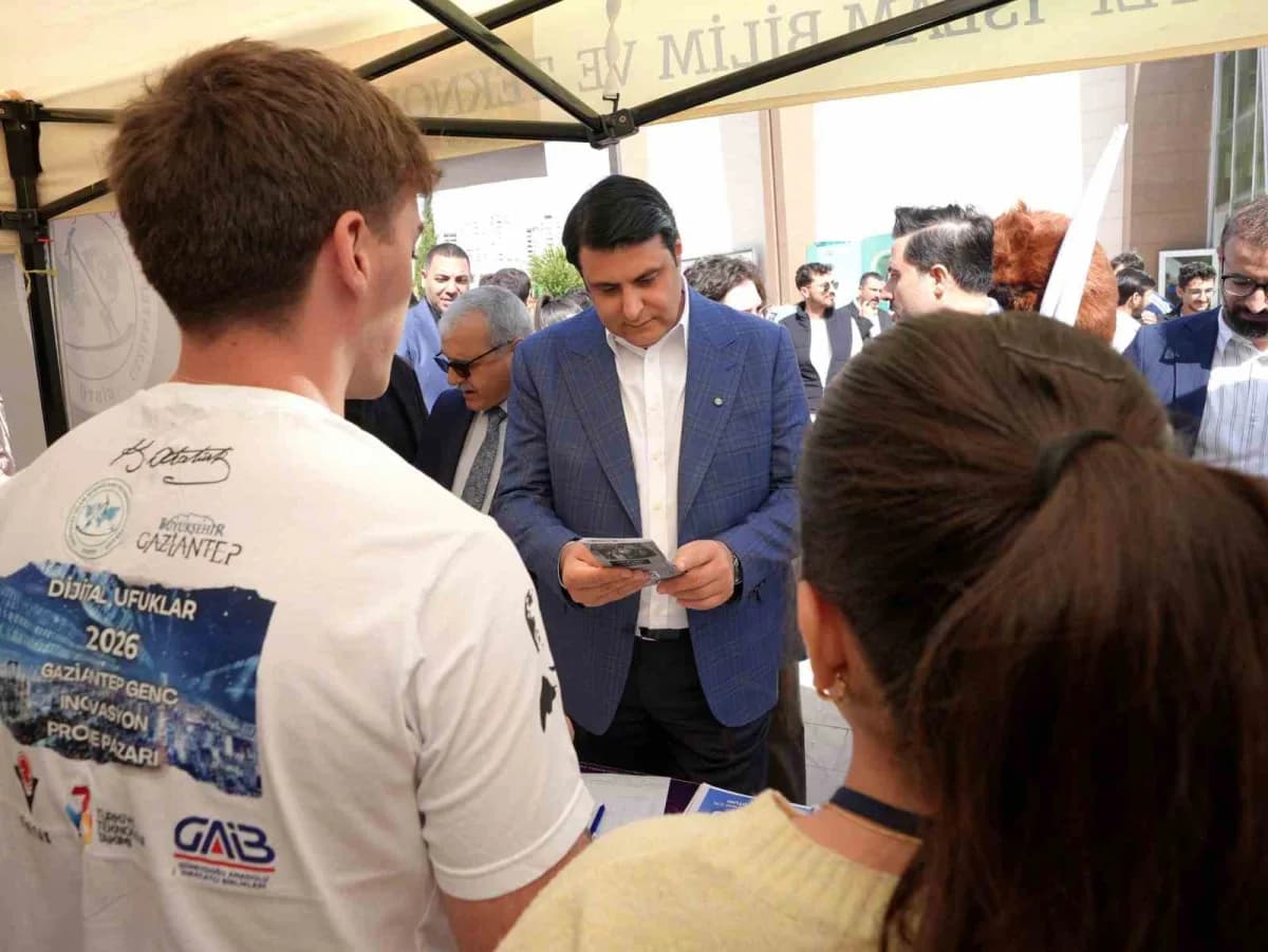 Şehitkamil Belediye Başkanı Umut Yılmaz, Gaziantep İslam Bilim ve Teknoloji Üniversitesi’ni ziyaret