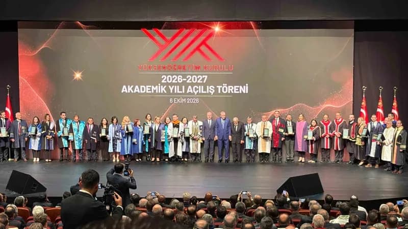 YÖK Başkanı Erol Özvar ve Cumhurbaşkanı Recep Tayyip Erdoğan 2026-2027 akademik yılı açılış töreninde