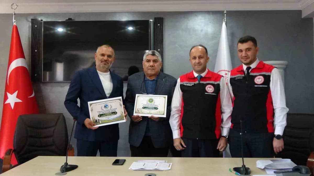 Yozgat’ta tarımsal örgütlerin desteklediği seralar ve çadır ağıllar