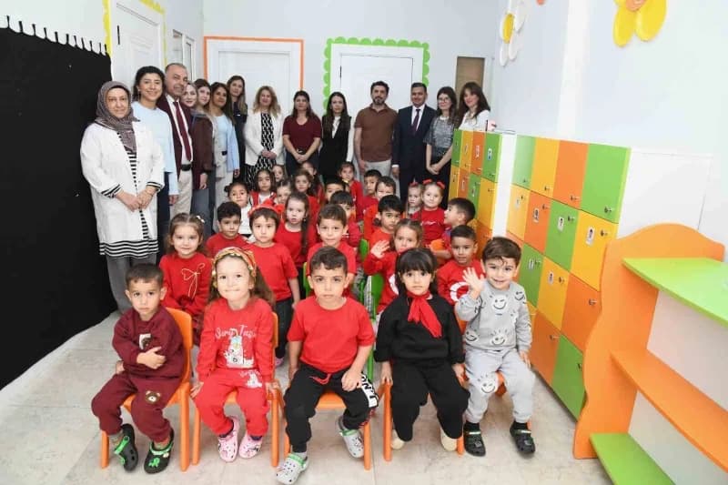 Yunusemre Belediyesi, çocukların ağız ve Diş sağlığı konusunda küçük yaşta bilinçlenmesine katkı sunmak amacıyla ilçedek