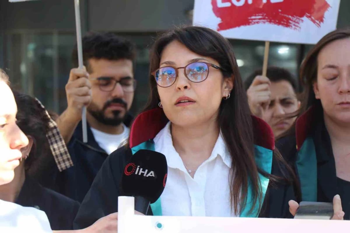 Denizli Pamukkale ilçesinde 15 yaşındaki Zahra Jahani'nin ölümüne ilişkin mahkeme duruşmasından görüntü