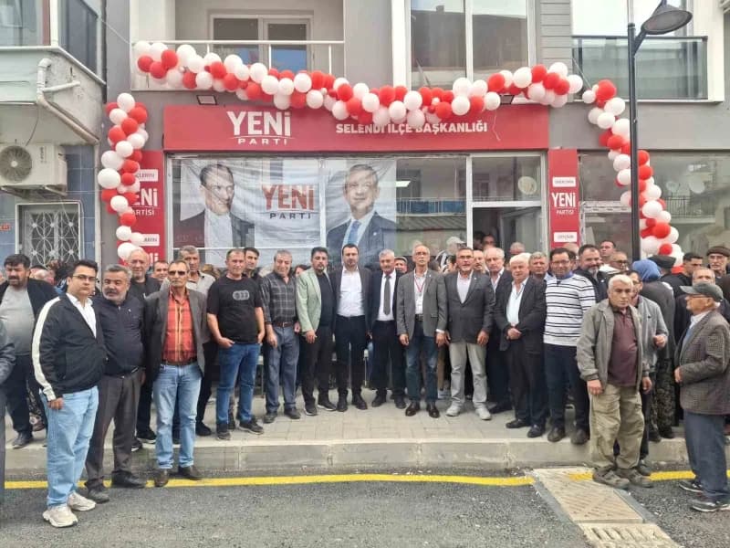 YENİ Parti Selendi İlçe Başkanlığı Kongresi'nde Zeki Özkan yeniden başkan seçildi