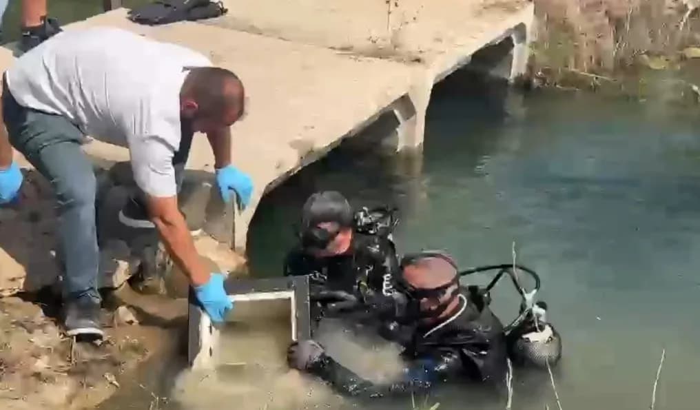 Antalya Kepez'de çalınan çelik kasaların çıkarılması ve motosiklet koltuğunda bulunan ziynet eşyaları