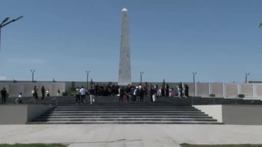 Azerbaycan’da İkinci Karabağ Savaşı şehitlerinin anıldığı Bakü’deki 2. Fahri Hıyaban görüntüsü