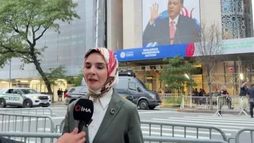 Aile ve Sosyal Hizmetler Bakanı Mahinur Özdemir Göktaş, Birleşmiş Milletler toplantısında konuşma yaparken