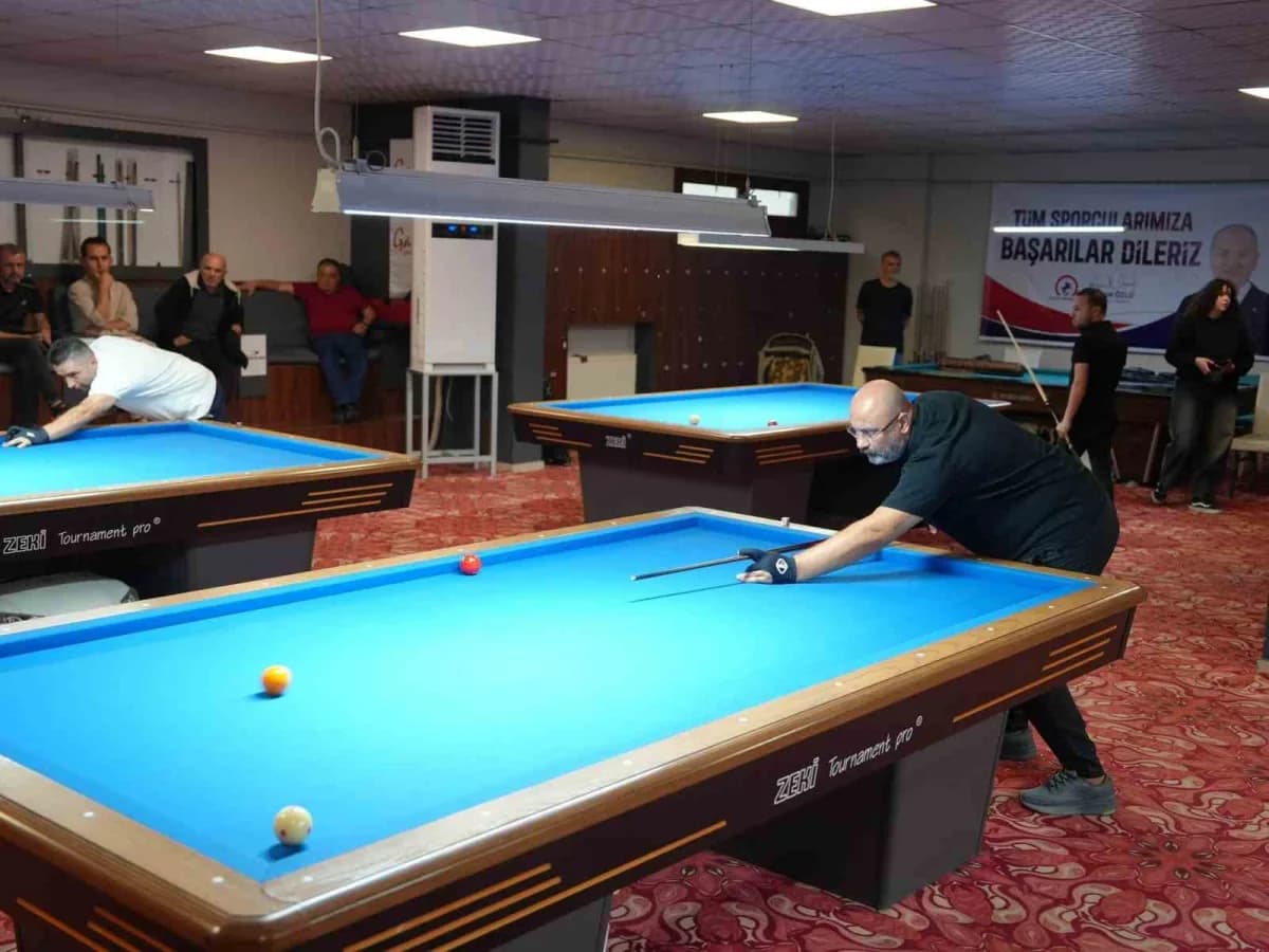 Düzce’de 3 Bant Bilardo Longoni Cup Türkiye Şampiyonası başladı