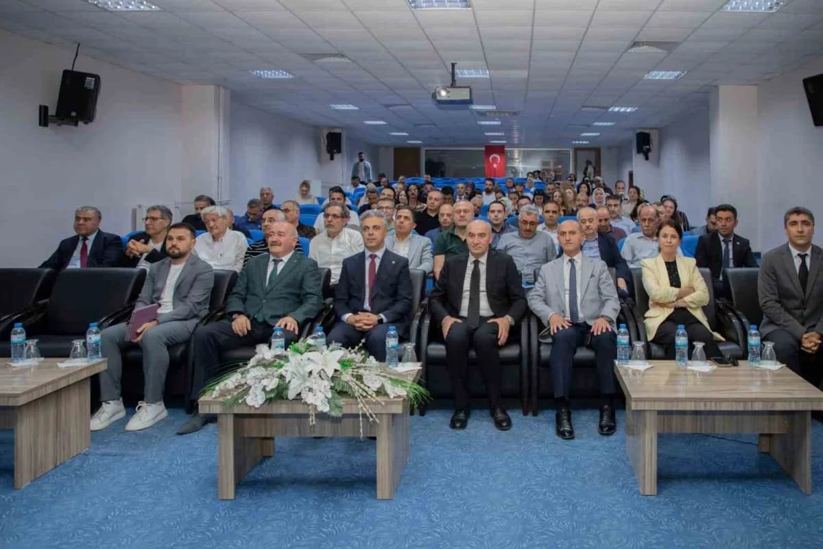 Erzincan Binali Yıldırım Üniversitesi 2026-2027 akademik yılı genel kurul toplantısı katılımcıları
