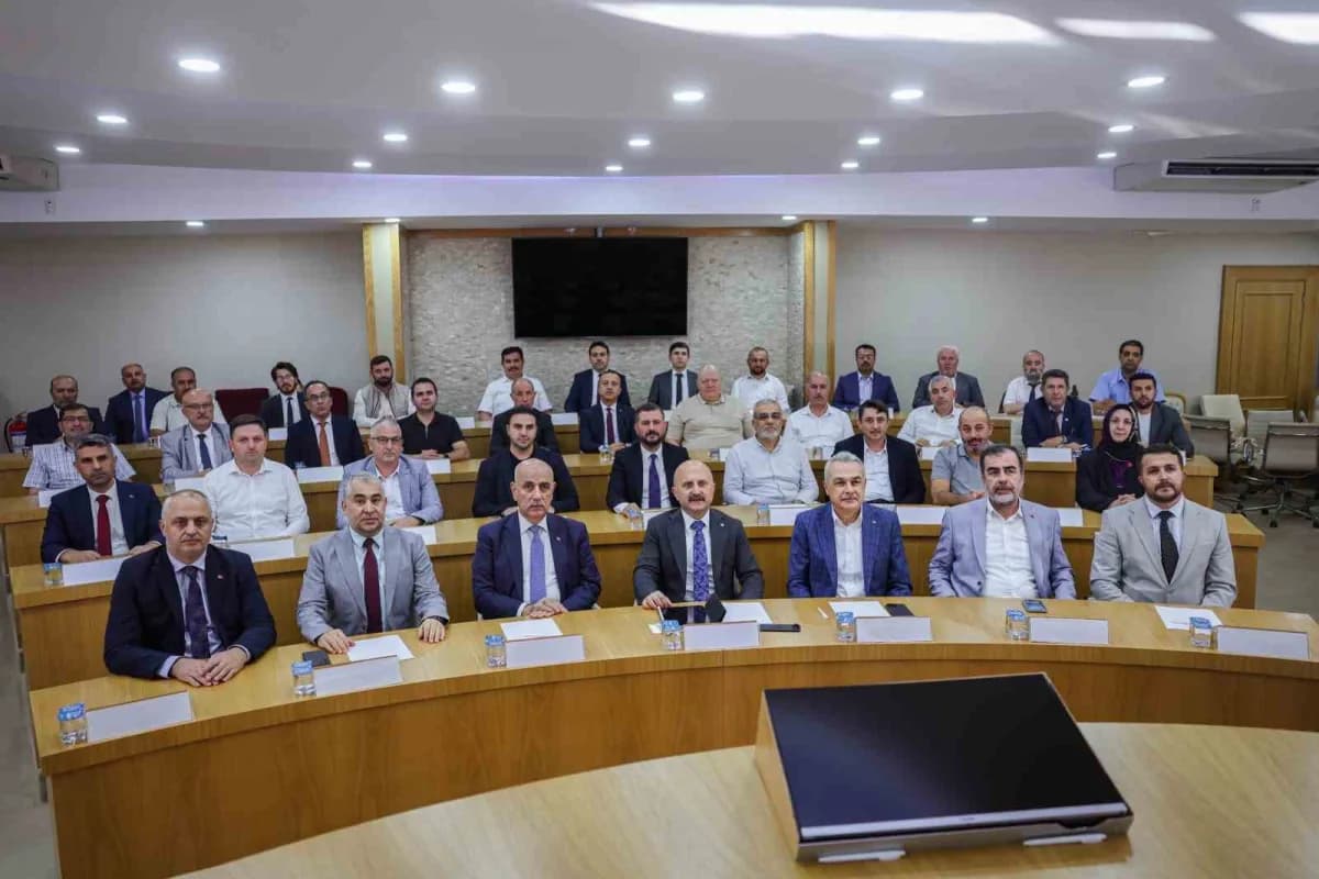 Eğitime Destek Platformu Aydın İl Koordinasyon Toplantısı ADÜ Rektörlük Senato Salonu’nda yapıldı