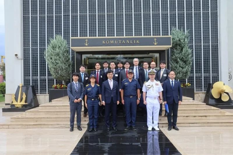 Japonya Parlamentosu milletvekilleri ve savunma sanayisi firmaları temsilcileri İstanbul Tersanesi Komutanlığında incele