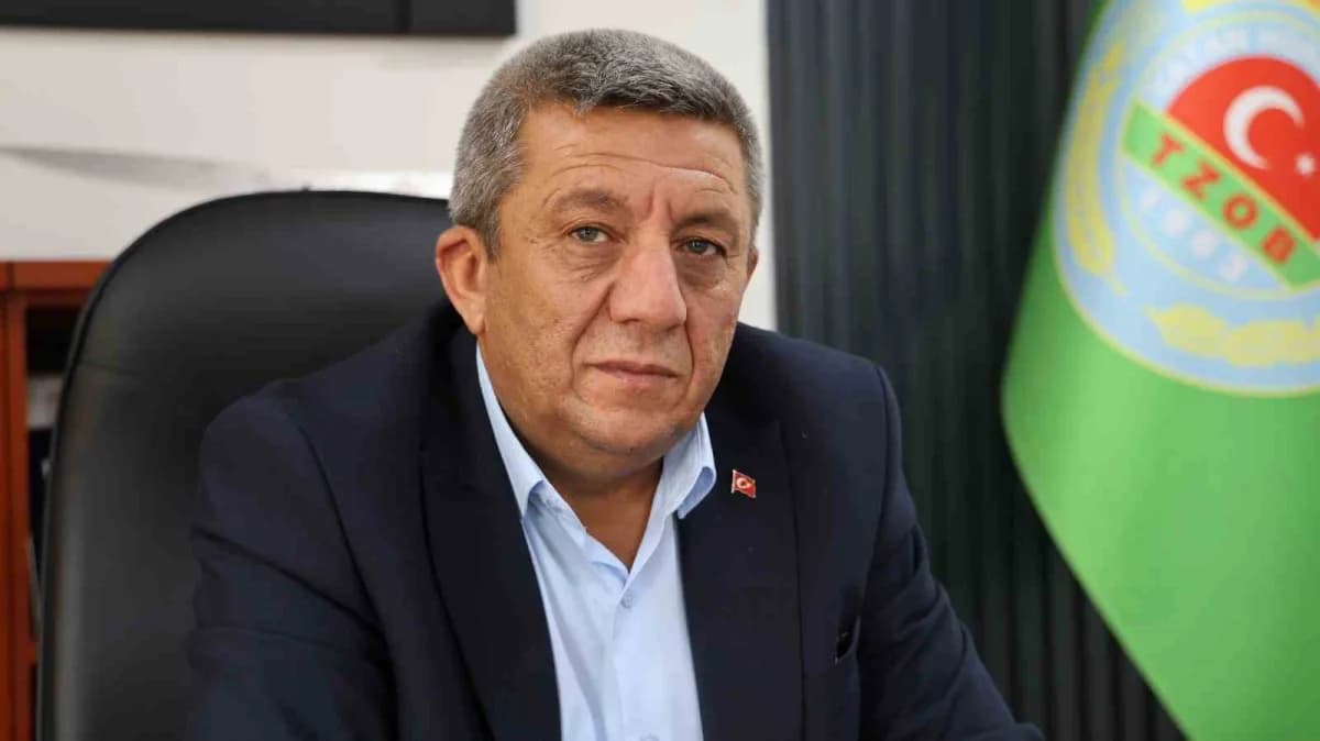 Kırşehir'de arpa tarlasında hasat sonrası çiftçiler sarı cüce hastalığına karşı uyarıldı