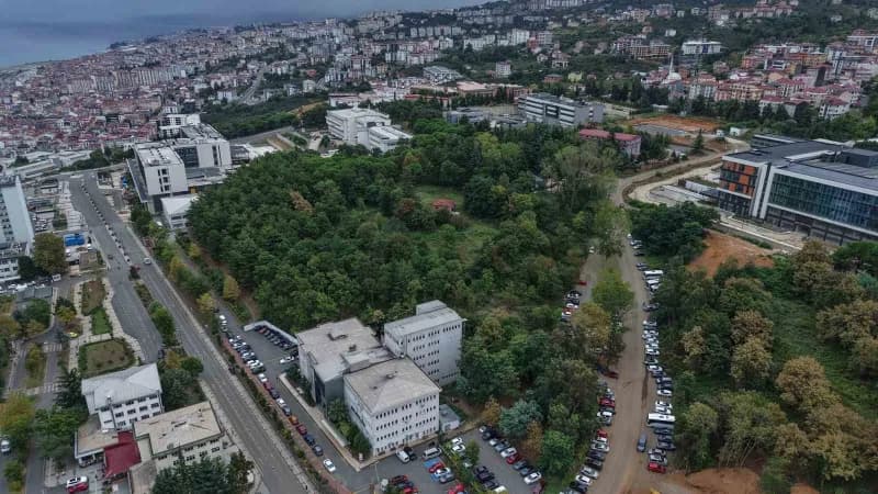 KTÜ Farabi Hastanesi bünyesinde yapılacak 290 yataklı yeni hastanenin dış cephesi ve inşaat alanı