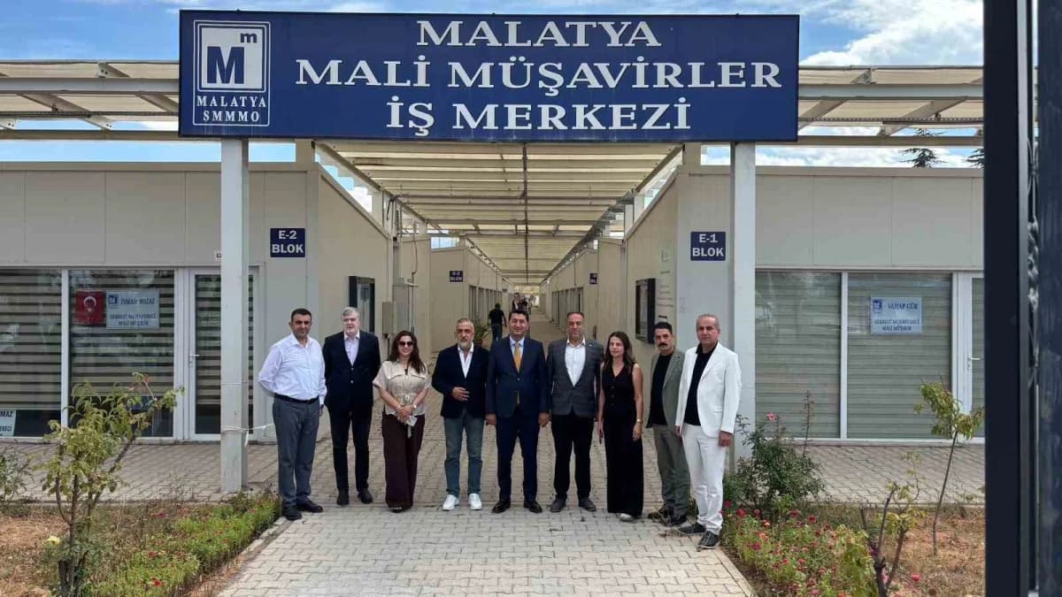 Mahmut Boyraz ve Serdar Böke Malatya ekonomisi için görüşme yaparken