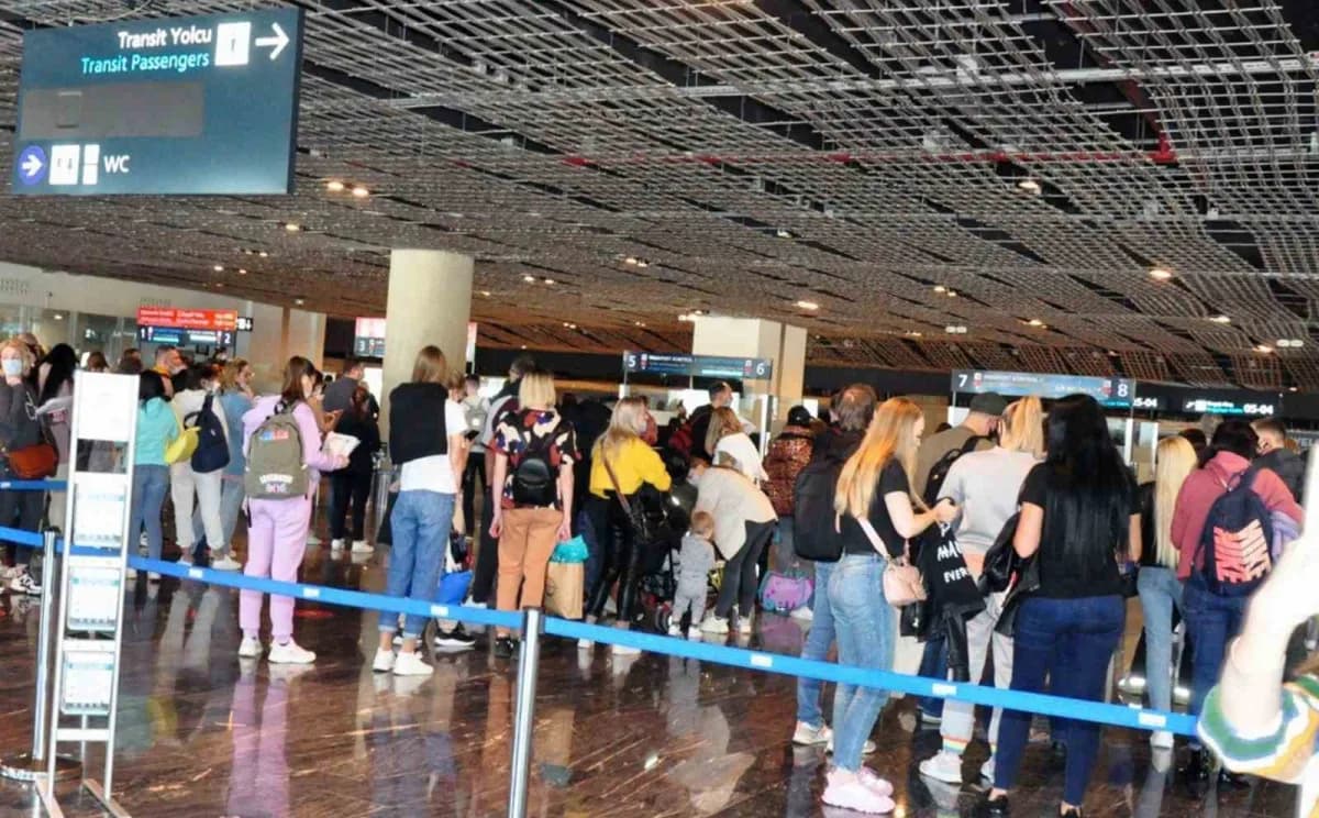 Muğla’da yabancı turistlerin kullandığı Dalaman ve Milas-Bodrum havalimanları ile sahil limanları
