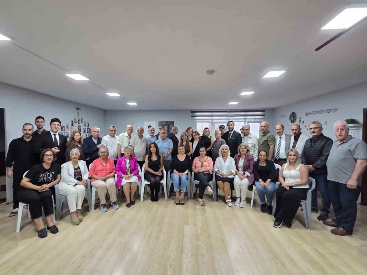 Samsun’da SAYSAD Türk sanat müziği korosu yeni sezon kokteylinde bir arada