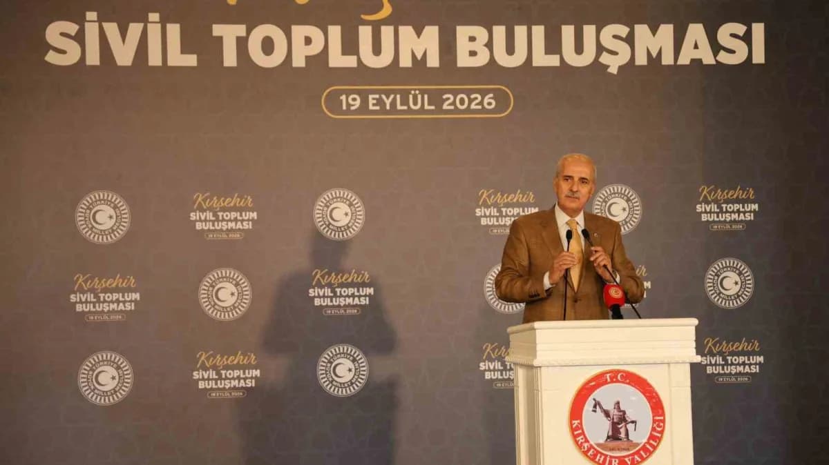 TBMM Başkanı Numan Kurtulmuş Kırşehir'de sivil toplum kuruluşları temsilcileriyle toplantıda konuşuyor