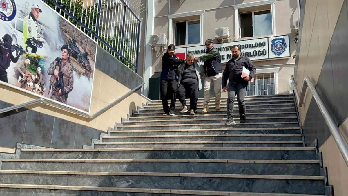 Pendik'te bir otelde uyuşturucu suçundan aranan firari hükümlünün yakalanması