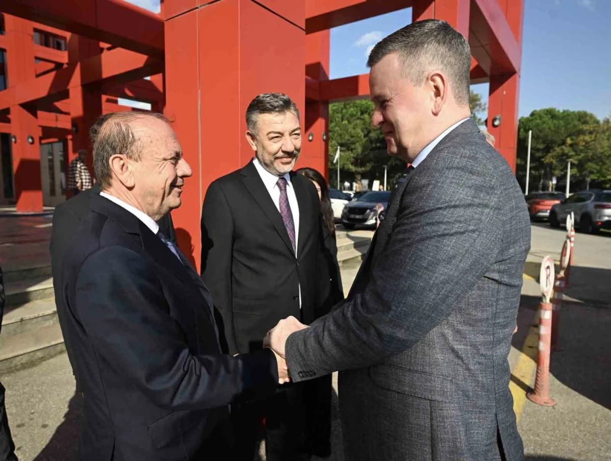 ABD İstanbul Başkonsolosu Michael Lally'nin Bursa Ticaret ve Sanayi Odası ziyareti