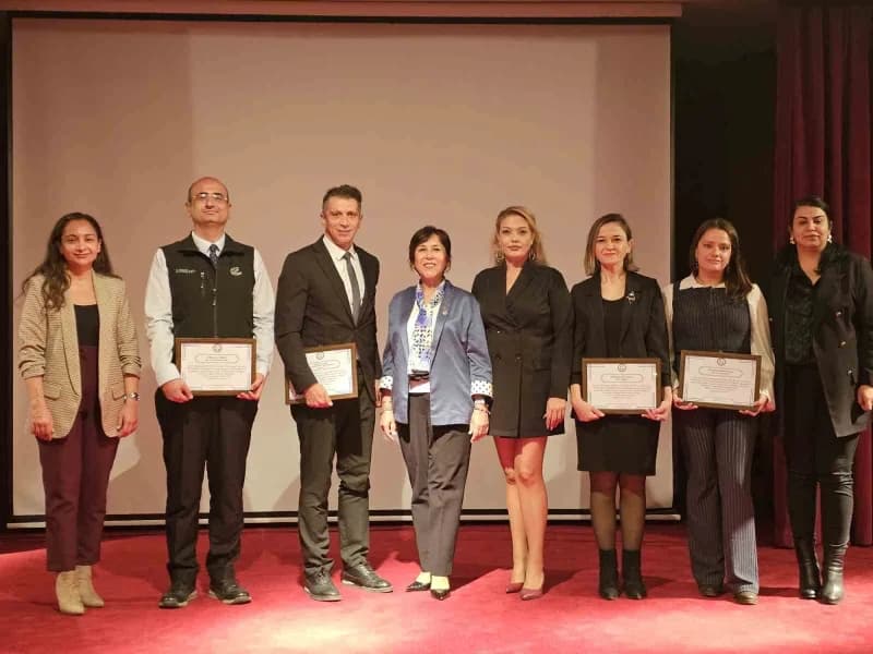 Eskişehir Taşbaşı Kültür Merkezi'nde düzenlenen afetlerde psikososyal destek seminerinden bir görüntü