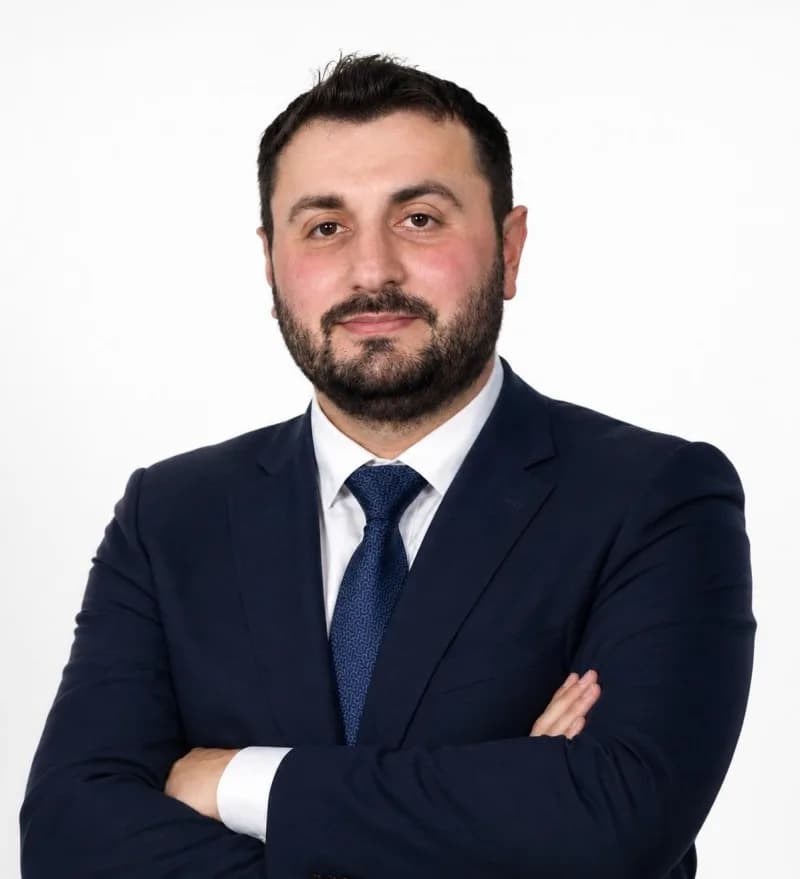 Sakarya'da aile şirketlerinde kuşaklar arası yönetim ve kurumsal yapı güçlendirme toplantısı