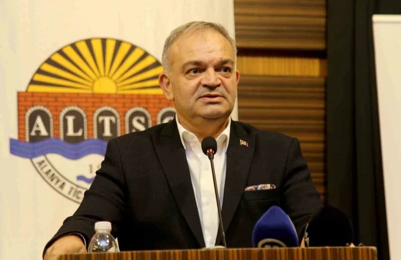 Alanya keçiboynuzu üretimi ve pazarlaması için düzenlenen çalıştaydan bir görüntü