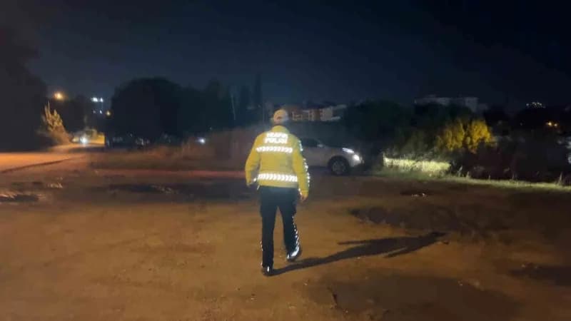 Bursa'da polis ekiplerinin alkol denetimi sırasında alkollü sürücü ile polis arasında geçen diyalog