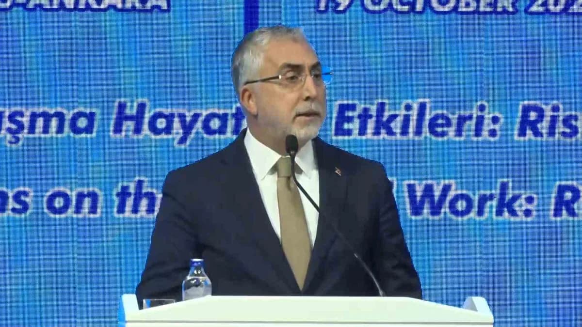 Bakan Işıkhan: "Dönüşümün maliyetini çalışanlarımızın omuzlarına yüklemeden ilerlemek durumundayız"
