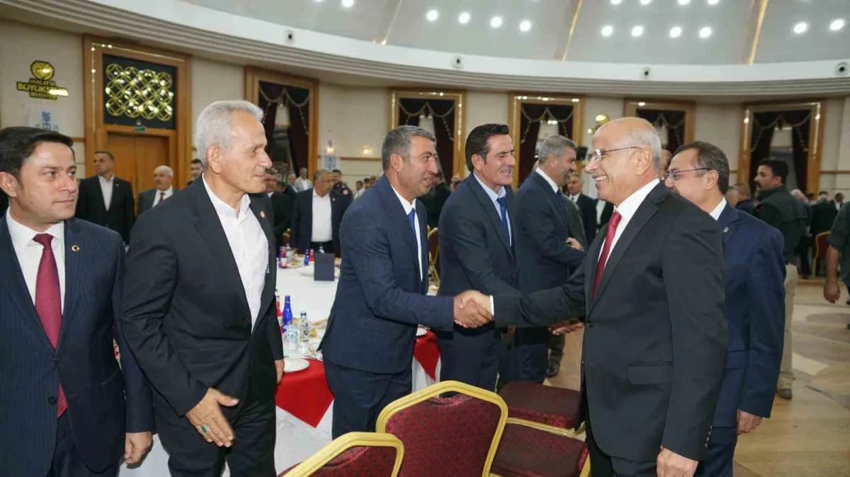 Başkan Er: "Muhtarlar yerel yönetimlerin en önemli paydaşlarıdır"