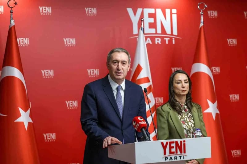 DEM Parti Eş Genel Başkanları Hatimoğulları ve Bakırhan’dan Özel’e ziyaret