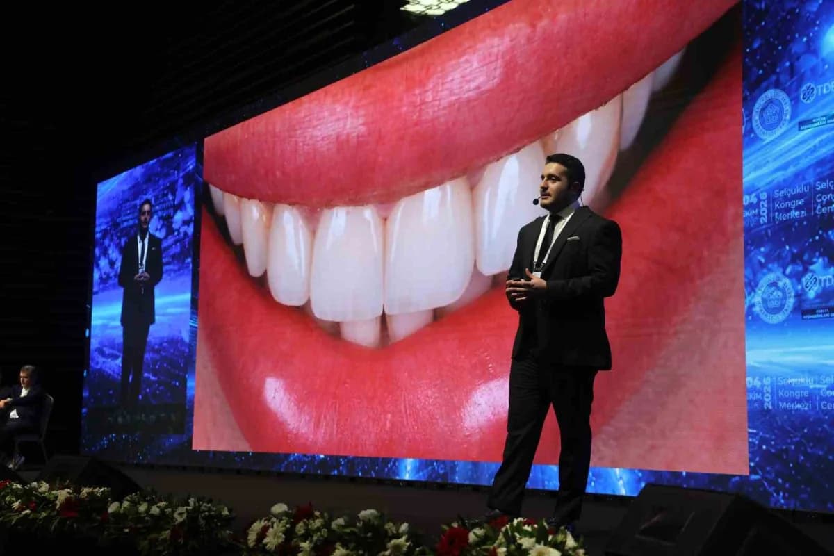 Dr. Dt. Kürşat Yılmaz dental fotoğrafçılığın diş tedavisindeki önemini anlatıyor