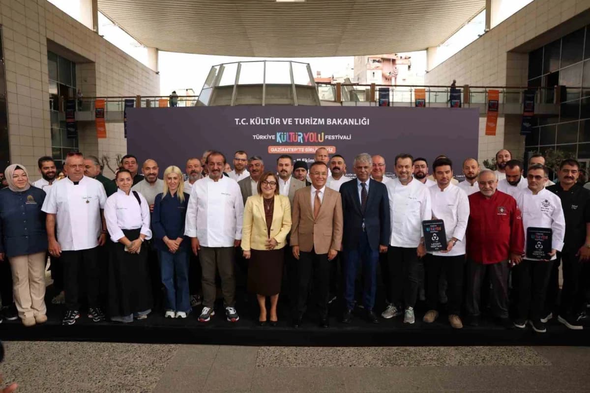 Gaziantep'te düzenlenen GastroAntep Kültür Yolu Festivali açılış töreninden bir görüntü