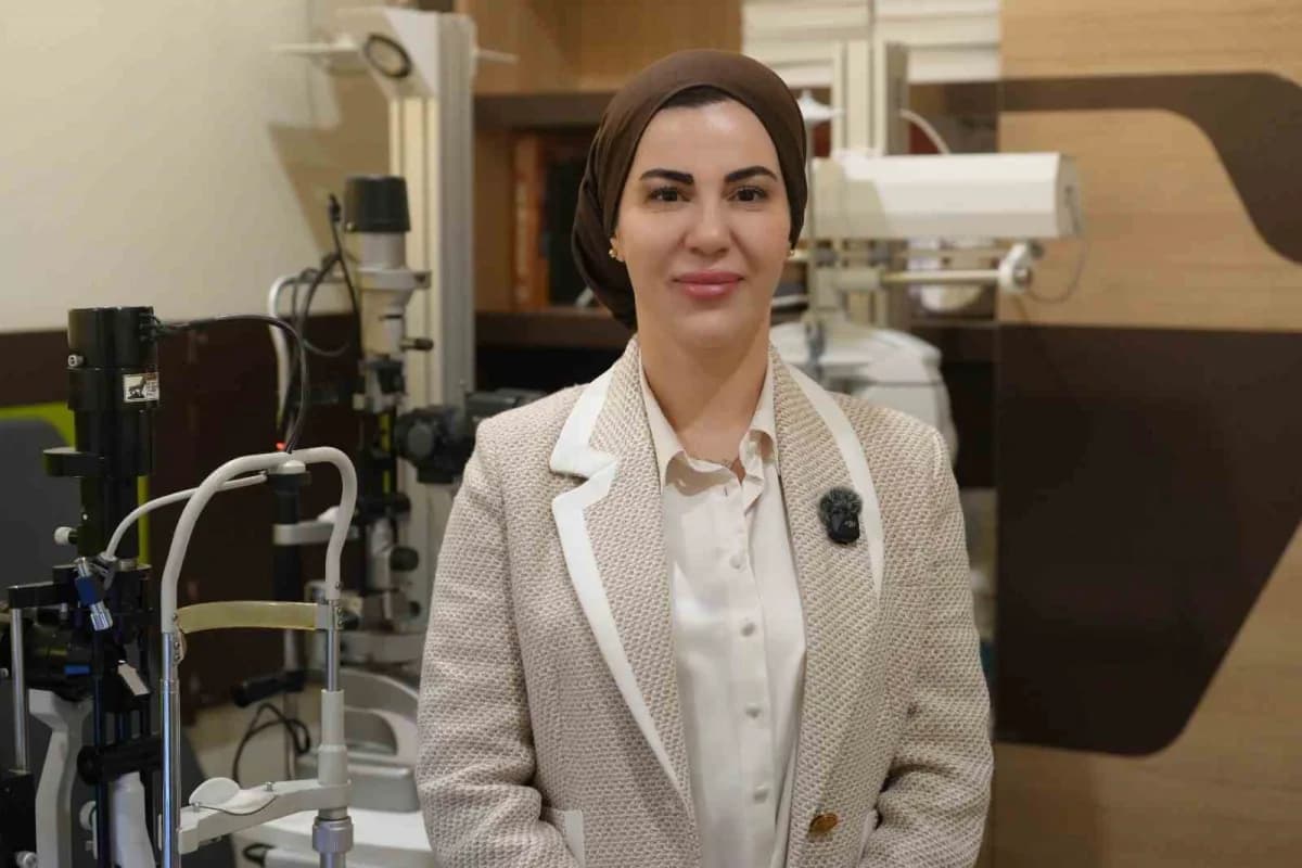 Erzurum Şehir Hastanesi Göz Hastalıkları Kliniği uzmanları göz sağlığı hakkında bilgilendirme yapıyor