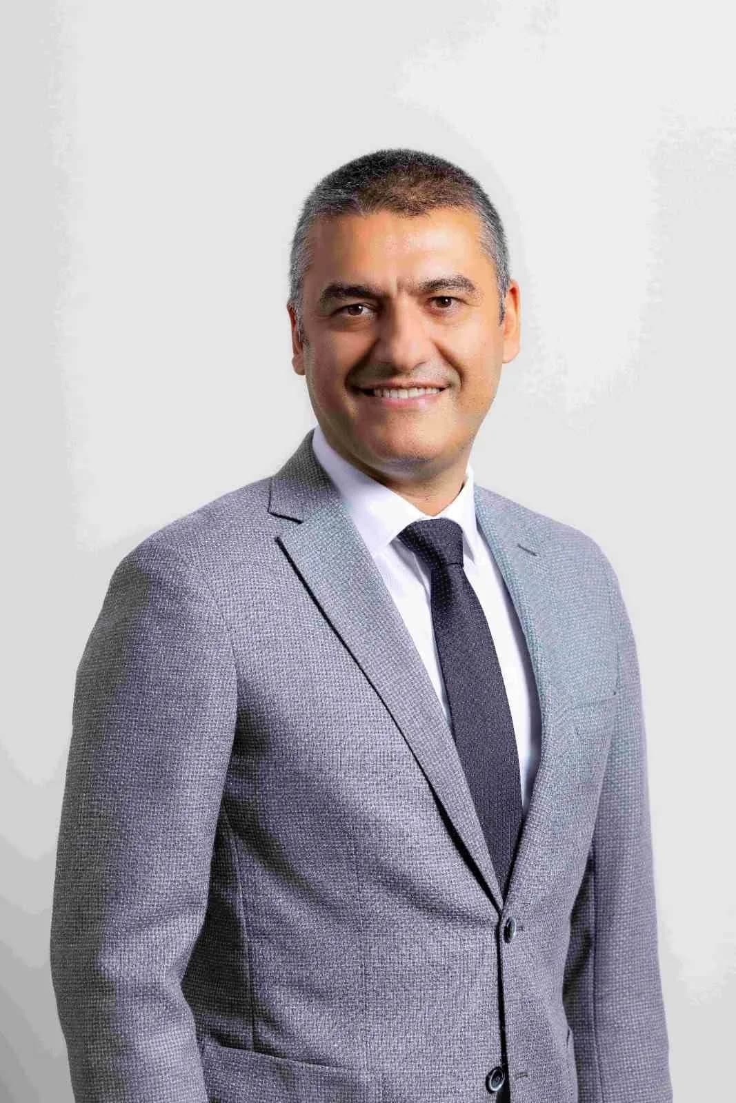Hepsiburada Efsane Kasım kampanyası için alışveriş yapan müşteriler ve ürünler