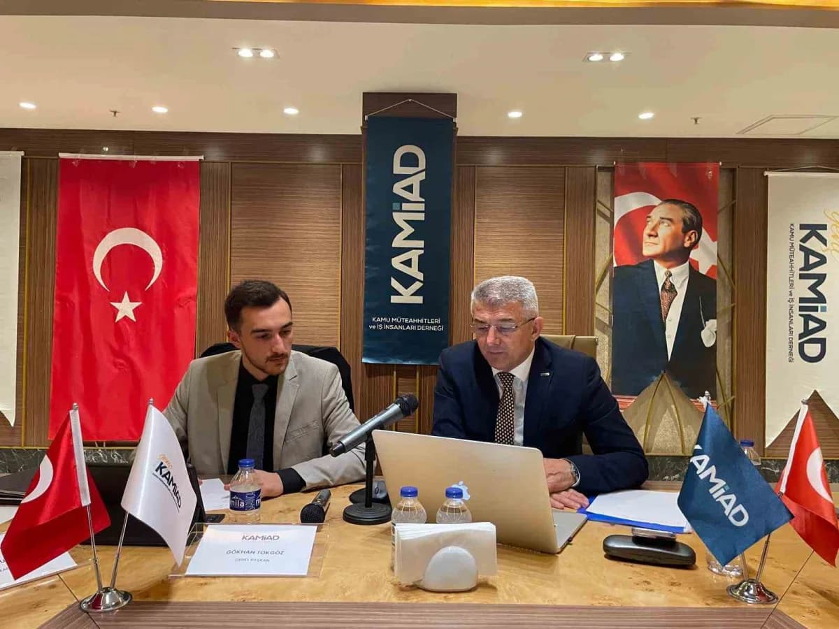 KAMİAD Başkanı Adıgüzel: "Genç KAMİAD’ın önümüzdeki dönemde, girişimcilik projeleri ve uluslararası iş bağlant