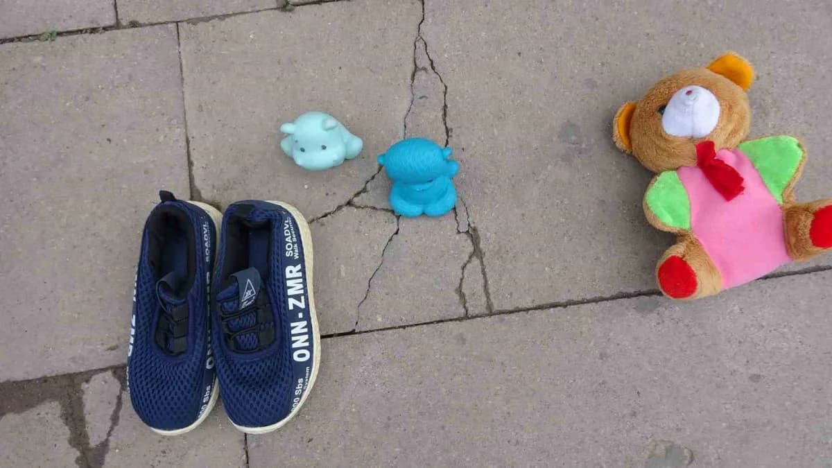 Kilis'te 9 yaşındaki Gina Mercimek'in davasında duruşma salonu ve oyuncaklar