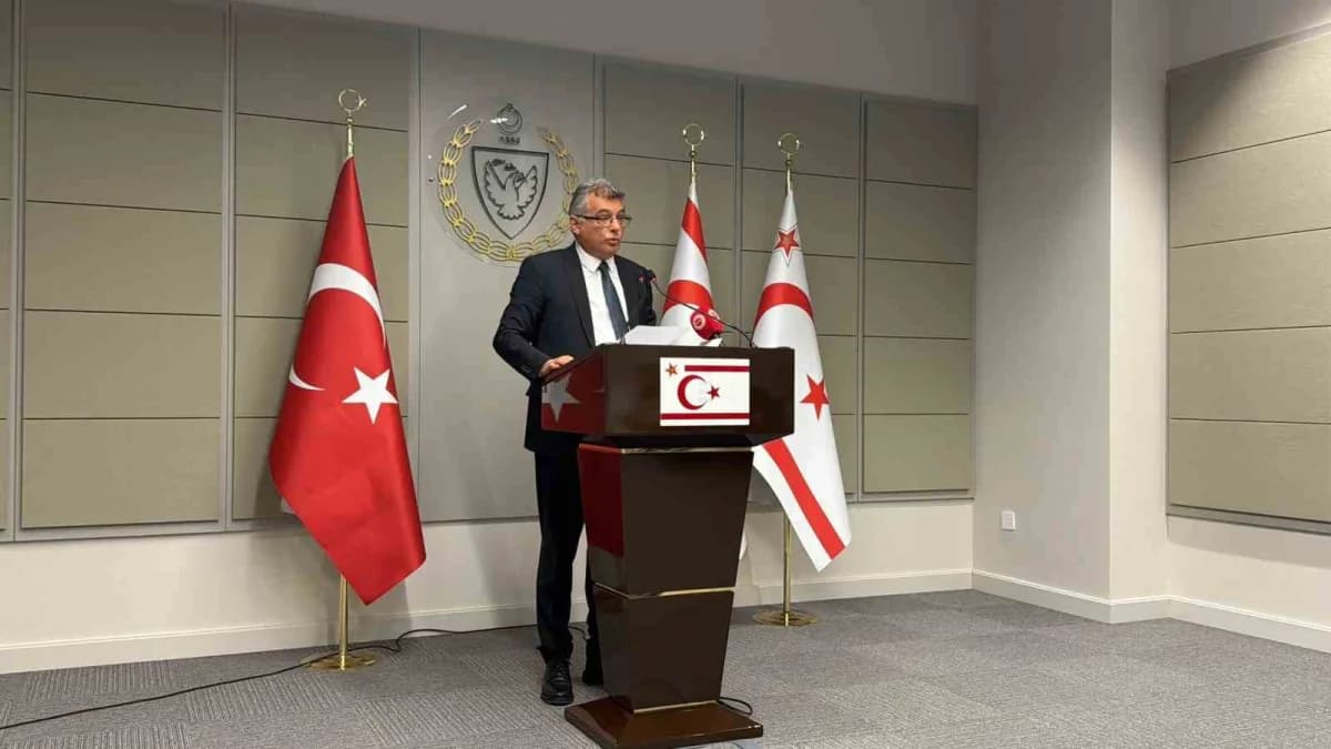 KKTC Cumhurbaşkanı Erhürman’dan Hristodulidis’e: "Dönüşümlü başkanlığı şartsız kabul etsin, hemen ge