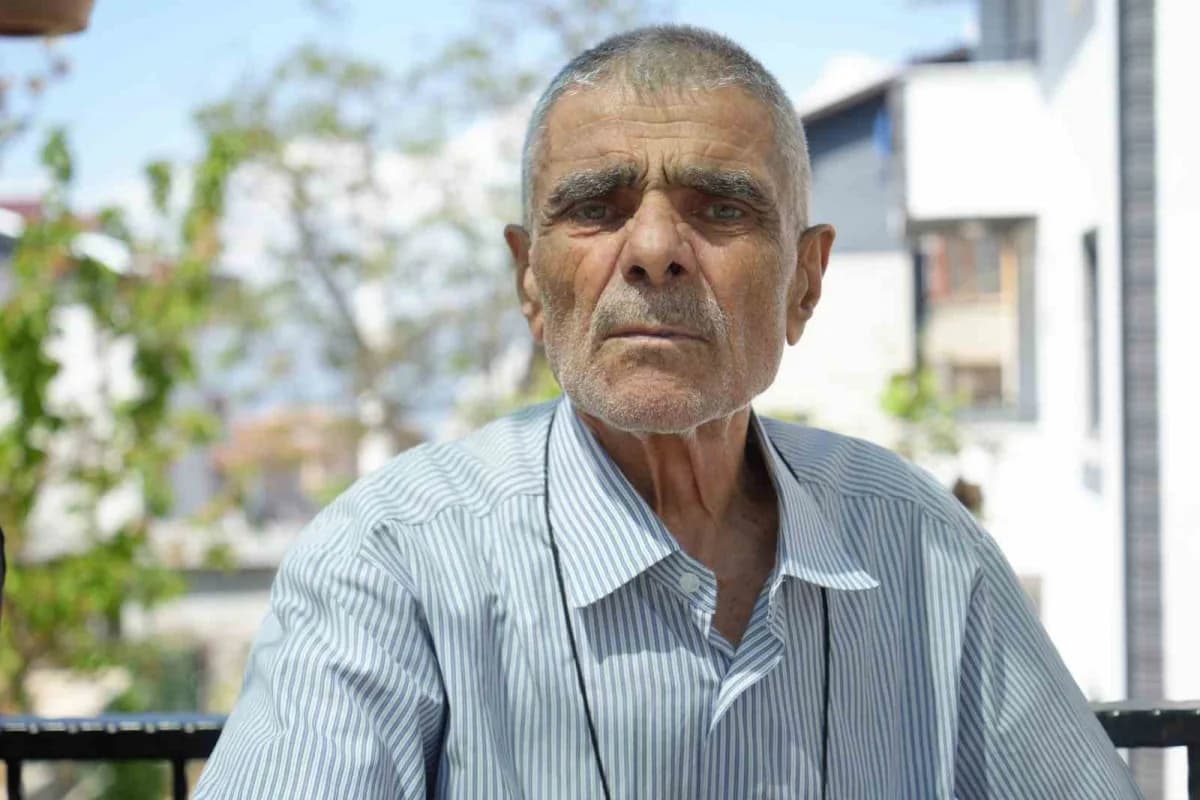 Kocaeli Karamürsel’de baba ve oğlunu öldüren sanık İzzet Kalyon mahkeme salonunda