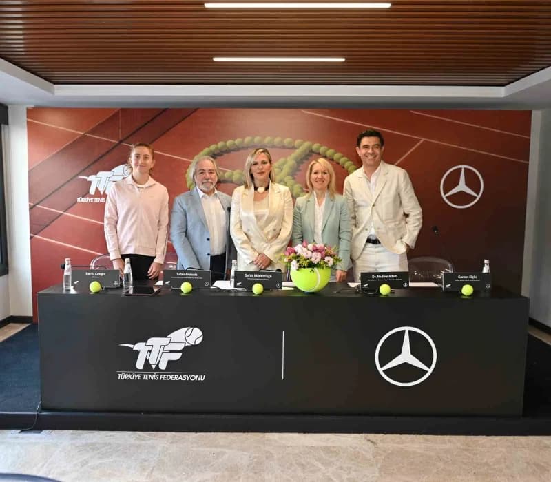 Mercedes-Benz Cup Tenis Turnuvası için TTF İstanbul Tenis Eğitim Merkezi’nde düzenlenen basın toplantısından bir kare