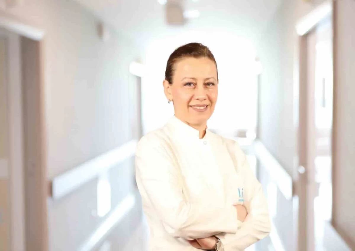 Nükleer tıp uzmanı Prof. Dr. Emel Ceylan hastalara yönelik tanı ve tedavi süreçlerini anlatıyor
