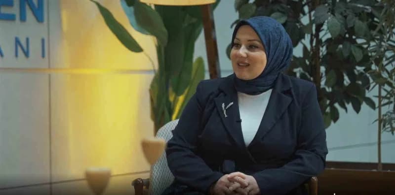 Özen Çakır Özel, Sabiha Gökçen Havalimanı’nda misafir deneyimi çalışmalarını yürütürken