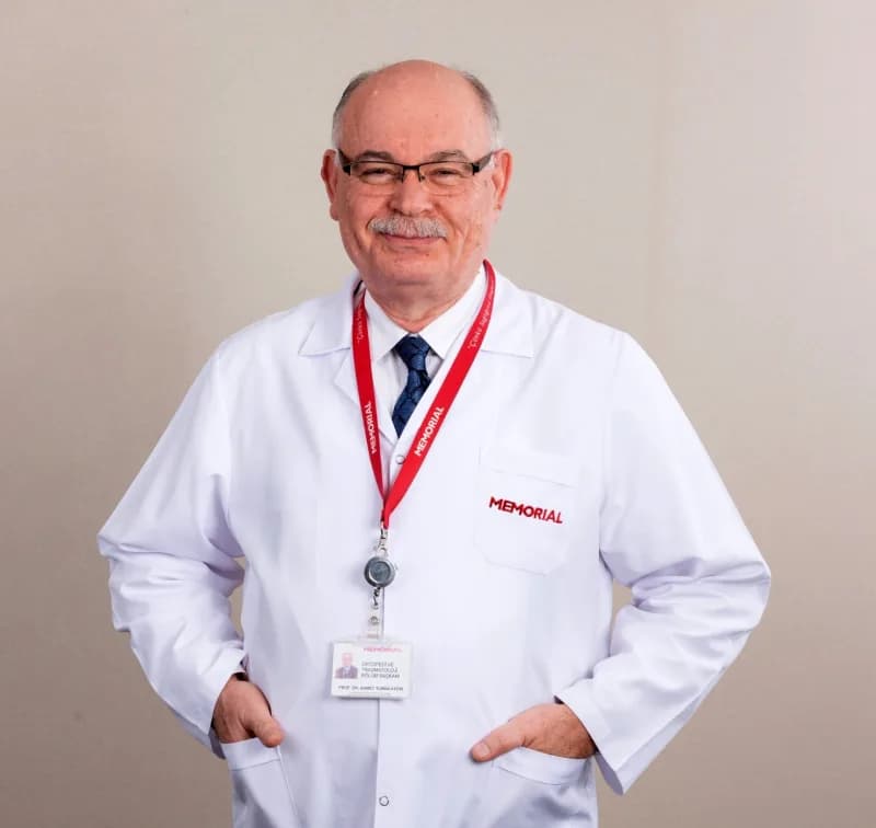 Prof. Dr. Ahmet Turan Aydın: "Osteoporoz dünya genelinde 500 milyondan fazla kişiyi etkiliyor"