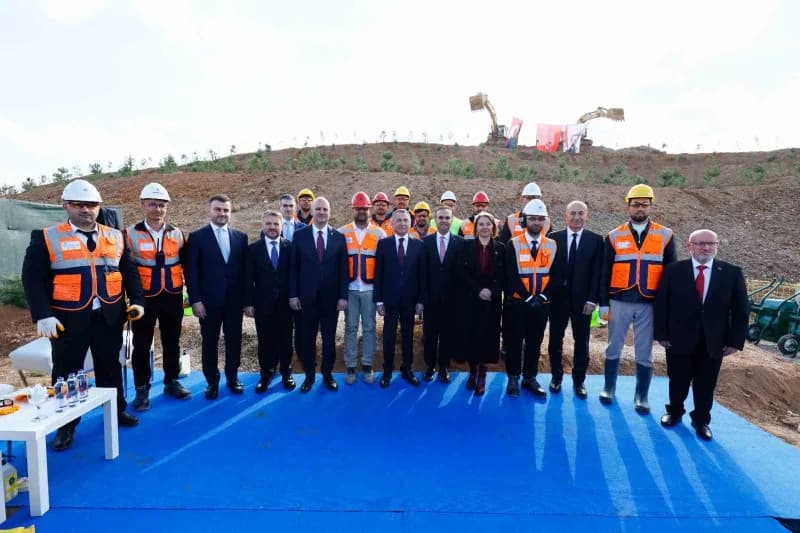Rönesans ve Digital Realty, Ankara’daki veri merkezi kampüsünün temelini attı