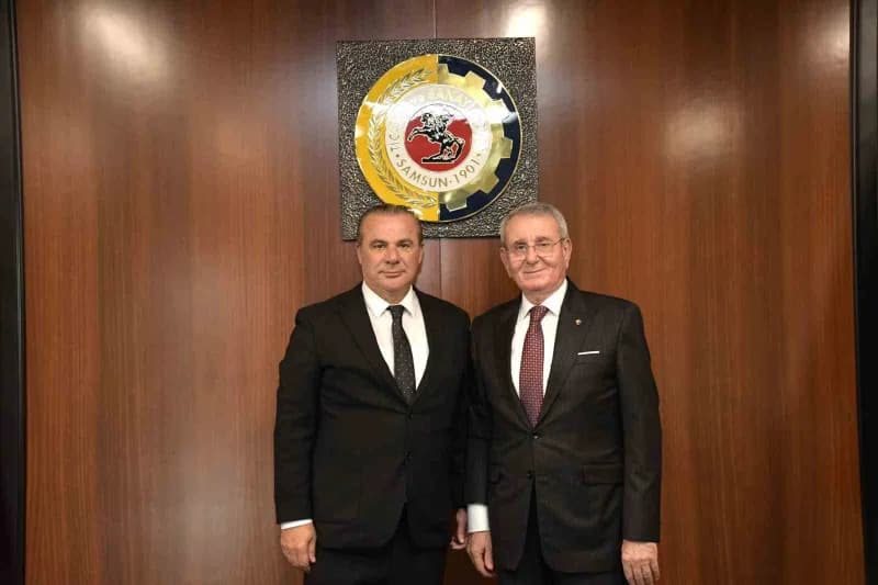 Samsun Ticaret ve Sanayi Odası Yönetim Kurulu Başkanı Salih Zeki Murzioğlu ve Meclis Başkanı Haluk Akyüz basın açıklamas