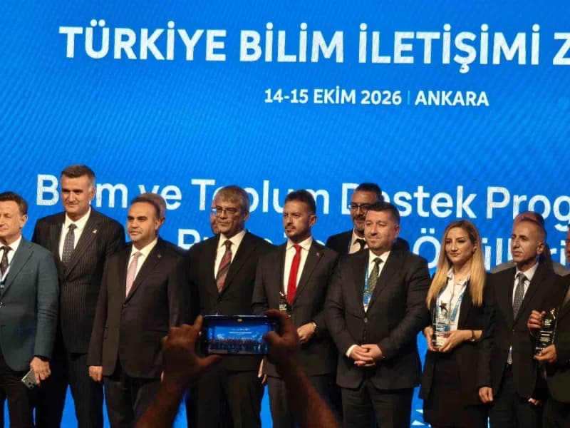 Sanayi ve Teknoloji Bakanı Kacır’dan BİLİMFEST Kayseri’ye Türkiye birinciliği ödülü