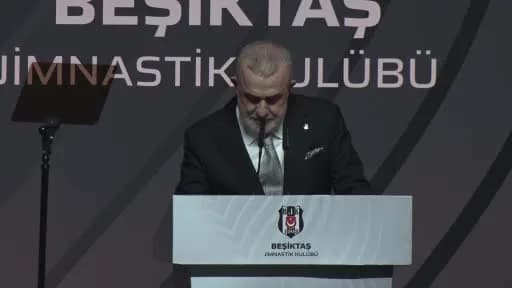 Serdal Adalı ve Beşiktaş yönetim kurulu mazbata töreninde toplu fotoğraf çekiminde