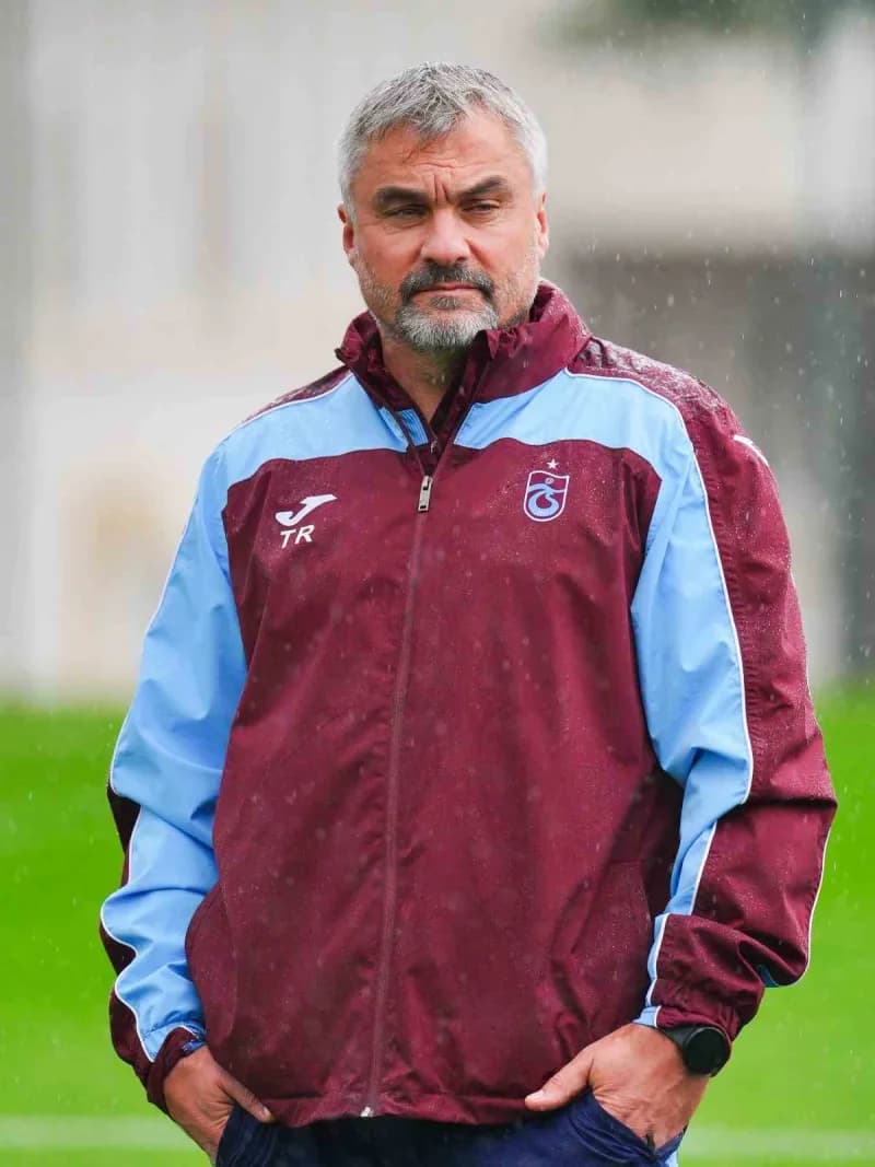 Thomas Reis, Trabzonspor'un KuPS Kuopio maçında rotasyon yapmayı planladığını açıklıyor