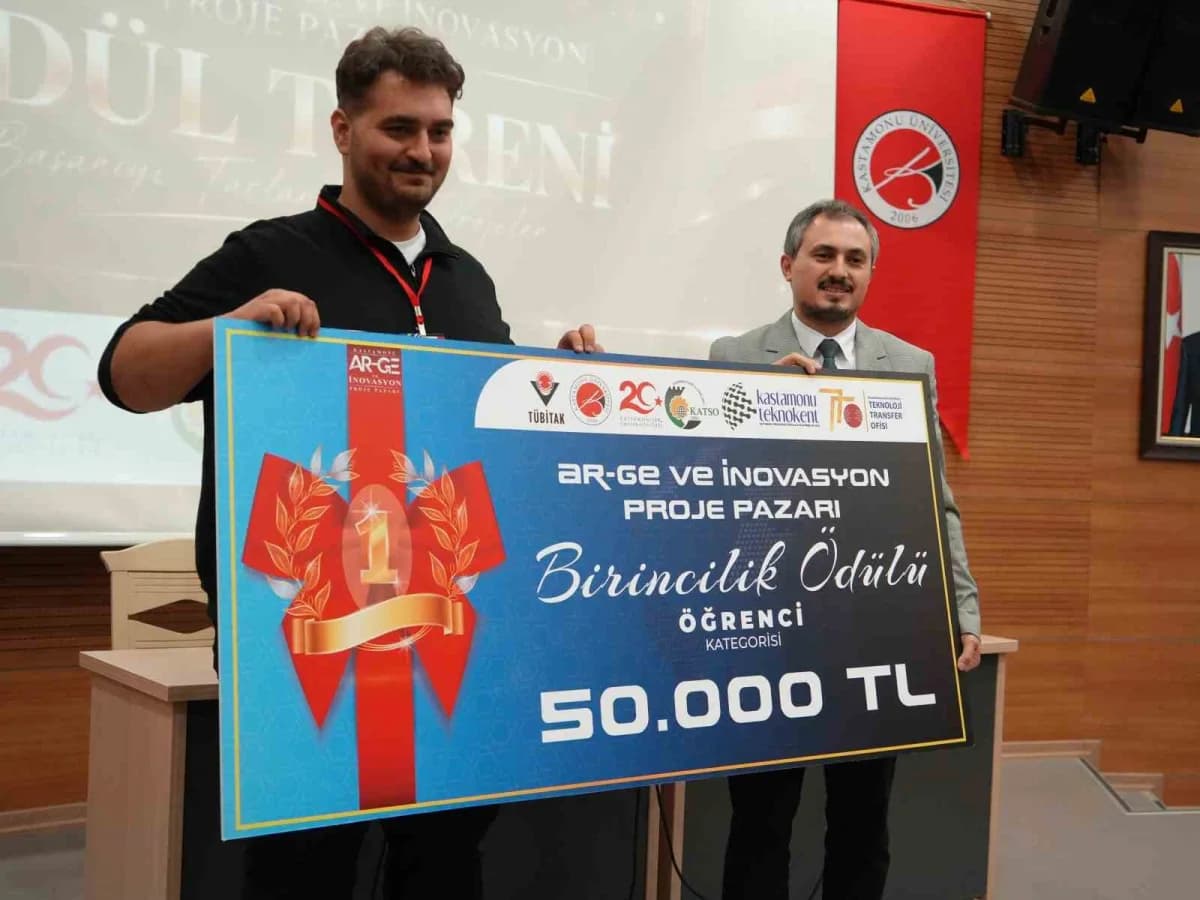 Türkiye’nin dört bir yanından uzman ve öğrencilerin projeleri "Proje Pazarı"nda yarıştı