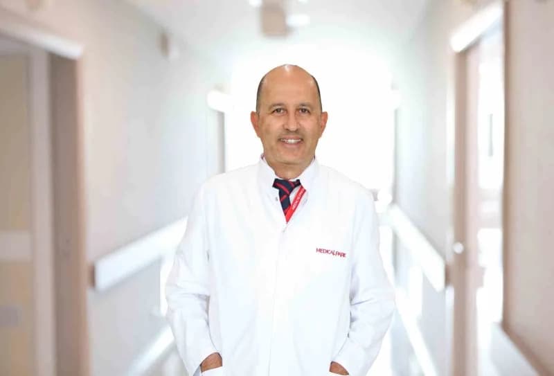 Enfeksiyon Hastalıkları Uzmanı Dr. Gürkan Yılmaz sağlık uyarısı yapıyor